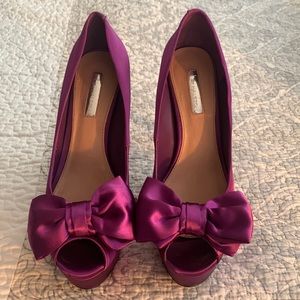 Pinup Purple Bow Peeptoe Pumps